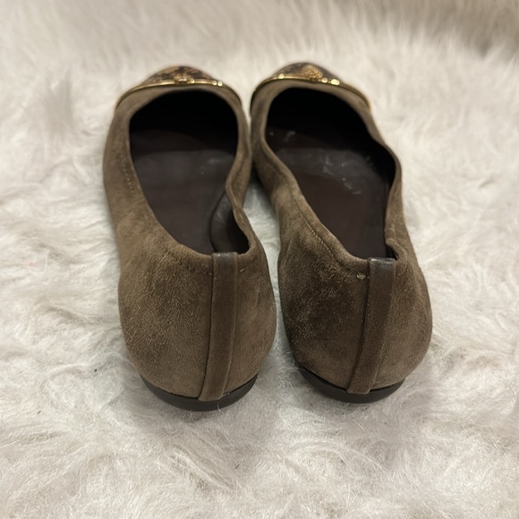 Tory Burch Pacey Olive Green driver flat shoe pre-owned size 9. - Picture 3 of 6